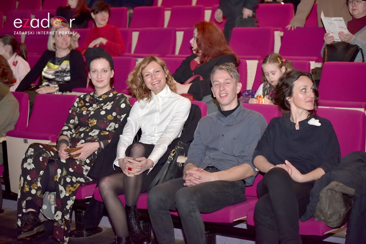 Premijera predstave “Nikome pravo” u Kazalištu lutaka Zadar Premijera predstave “Nikome pravo” u Kazalištu lutaka Zadar