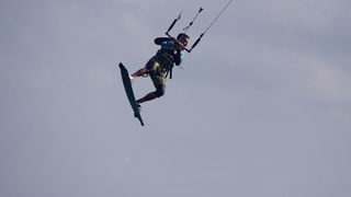 Surferi i kiteri došli na svoje pred neveru