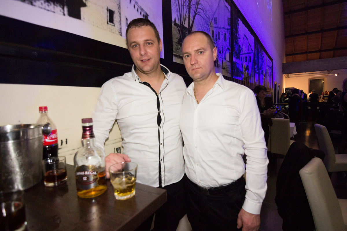 Božićni koncert Tomislava Bralića i klape Intrade u zadarskom klubu Arsenal 25. prosinca 2016.