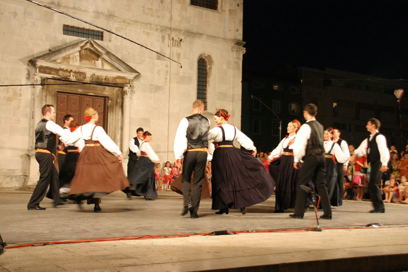 Image 1176151 (auto)