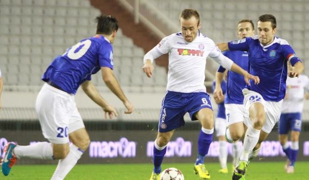 08.11.2014., stadion Poljud, Split – MAXtv 1. HNL, 15. kolo, HNK Hajduk – NK Osijek. Avdija Vrsajevic, Tomislav Sorsa. Photo: Ivana Ivanovic/PIXSELL
