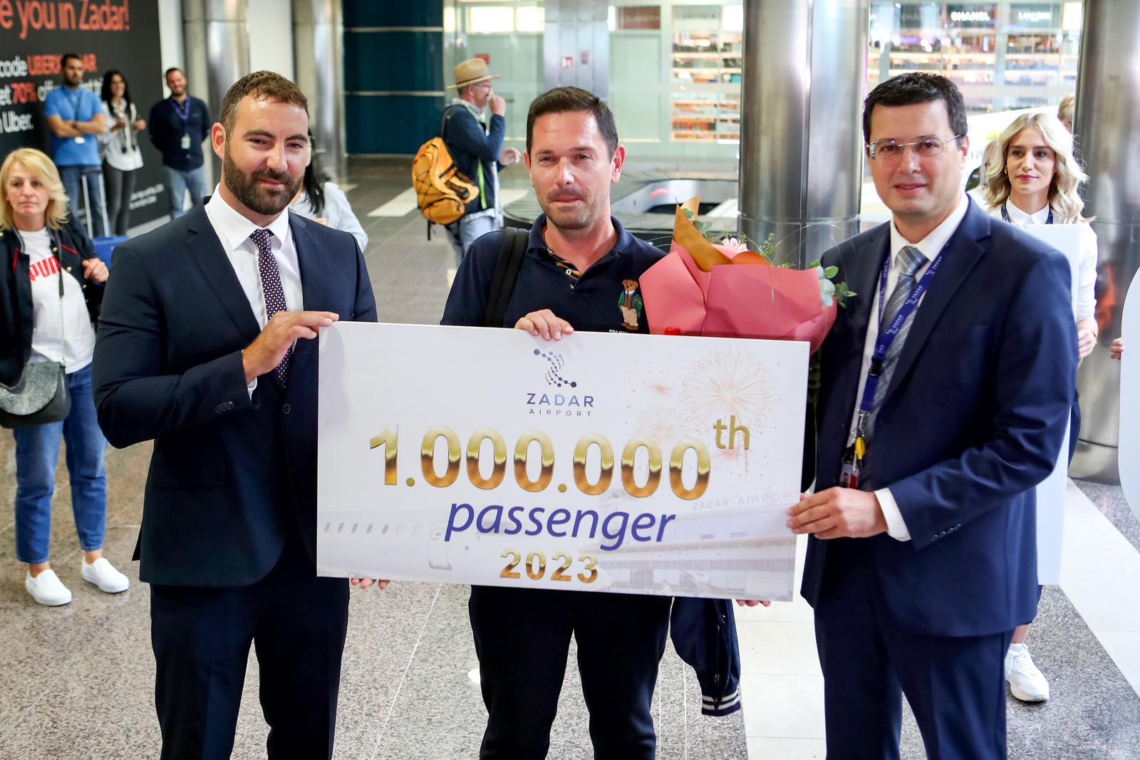 Milijunti putnik sletio u Zračnu luku Zadar