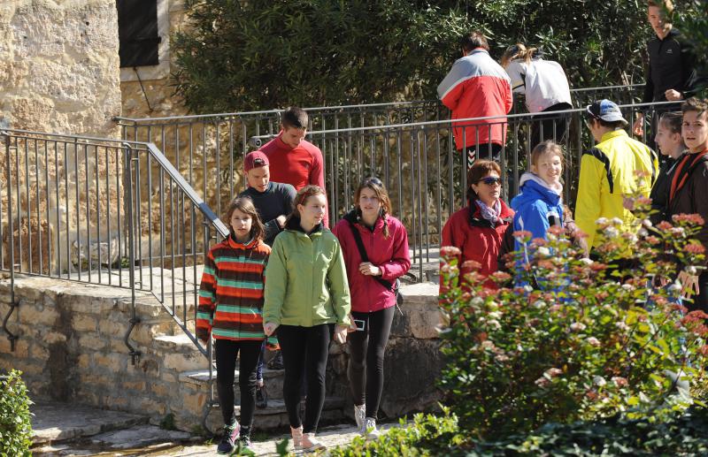 Obilaskom Nacionalnog parka Krka posjetitelji su obilježili 13. ožujka – Međunarodni dan rijeka. Photo: Hrvoje Jelavić/PIXSELL Obilaskom Nacionalnog parka Krka posjetitelji su obilježili 13. ožujka – Međunarodni dan rijeka. Photo: Hrvoje Jelavić/PIXSELL