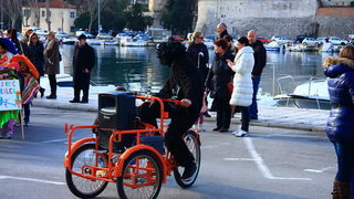 Karnevalić Radija 057, 8. veljače 2013. foto: Čedo Kaica Karnevalić Radija 057, 8. veljače 2013. foto: Čedo Kaica