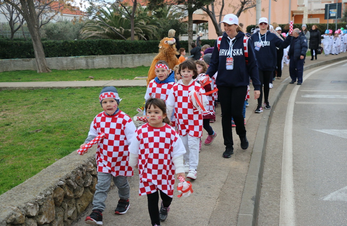 Virske “Male maškare”: najveselija karnevalska povorka Virske “Male maškare”: najveselija karnevalska povorka