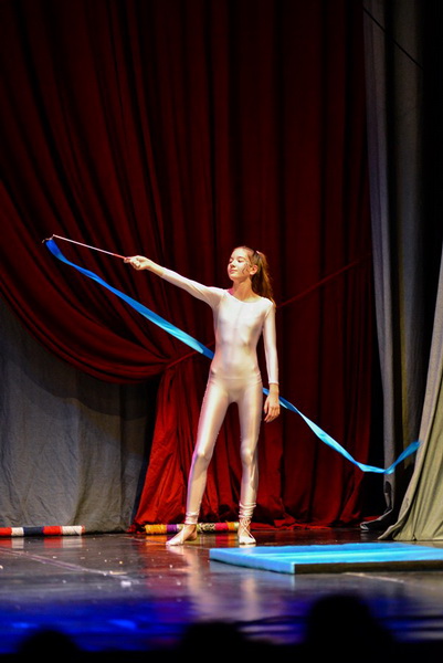 Circo Art u HNK Zadar izveo predstavu “Povratak u prirodu”