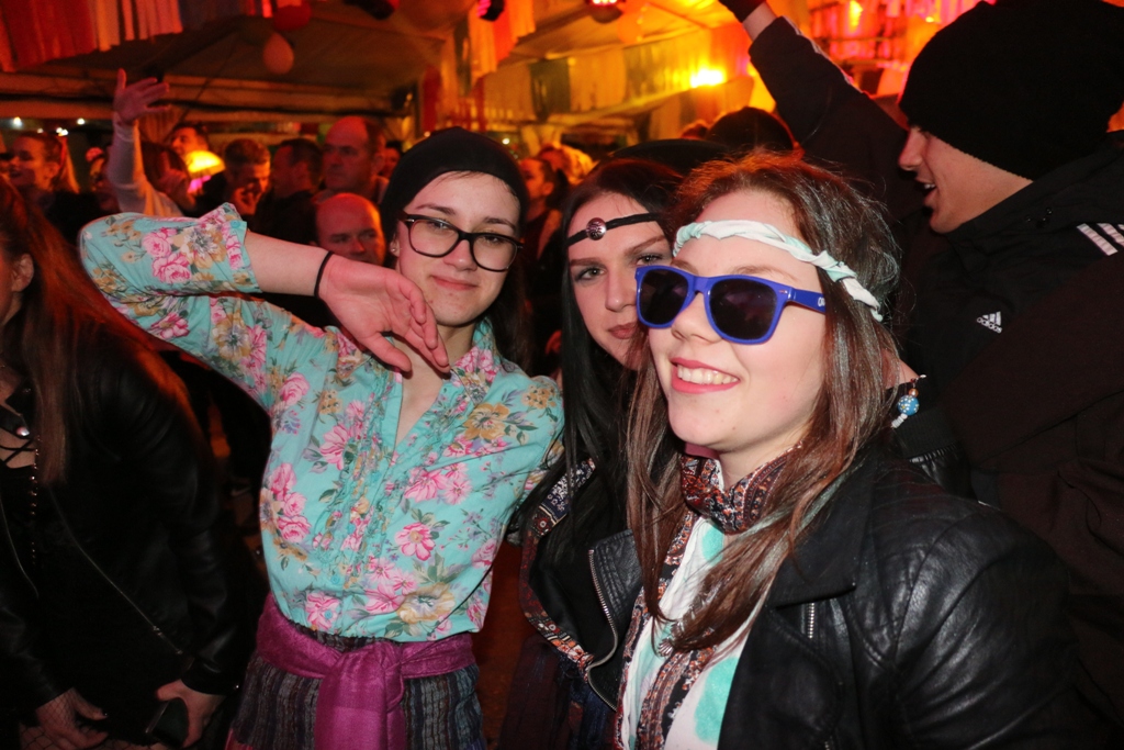 Virski Karneval veliko finale: nastupila Maja Šuput Virski Karneval veliko finale: nastupila Maja Šuput