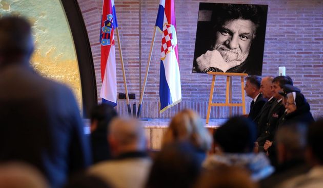 Misa zadušnica za generala Slobodana Praljka u crkvi Svete Mati Slobode