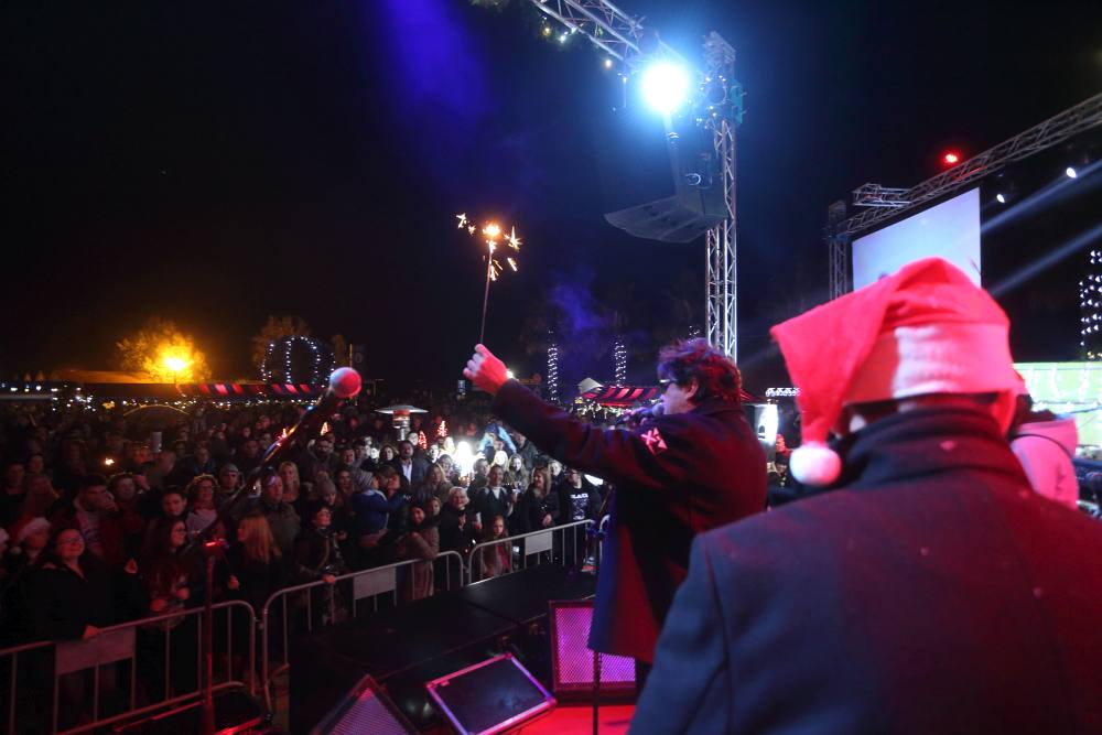 Advent na Viru: Crvena jabuka oduševila u “sniježnom” Viru Advent na Viru: Crvena jabuka oduševila u “sniježnom” Viru