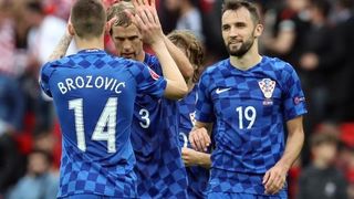 Slavlje igrača i navijača nakon pobjede nad Turskom. Photo: Goran Stanzl/PIXSELL Slavlje igrača i navijača nakon pobjede nad Turskom. Photo: Goran Stanzl/PIXSELL