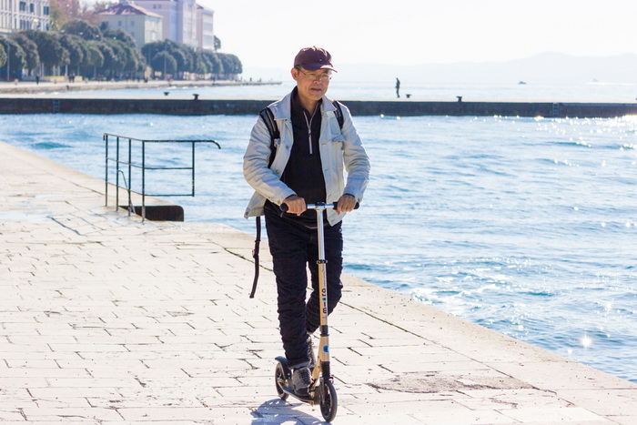 Image 380501 (auto) Image 380501 (auto)