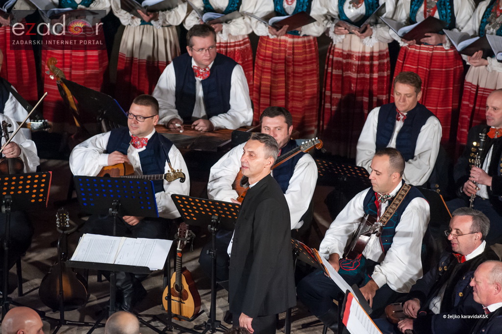 Adventski koncert ansambla Lado u prepunoj u crkvi sv. Nikole Adventski koncert ansambla Lado u prepunoj u crkvi sv. Nikole