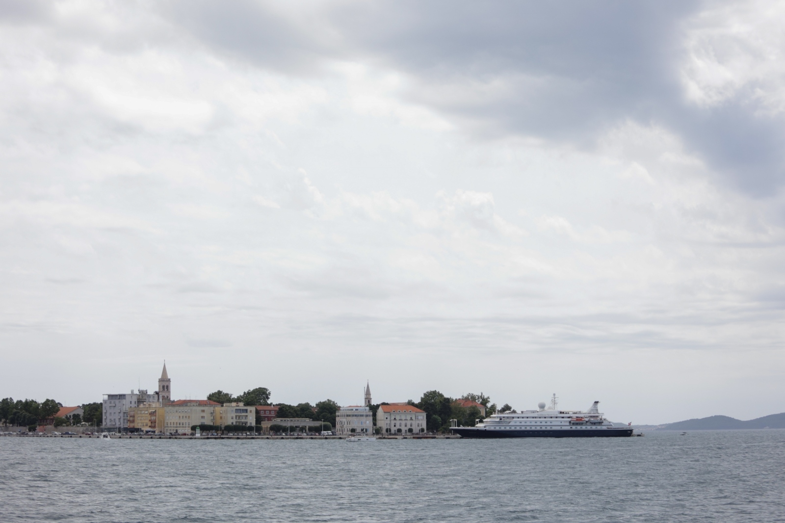 U Zadar uplovio prvi kruzer ove godine