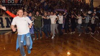 Humanitarno gledanje utakmice Zadar-Cibona (85-84) u Jazinama Humanitarno gledanje utakmice Zadar-Cibona (85-84) u Jazinama