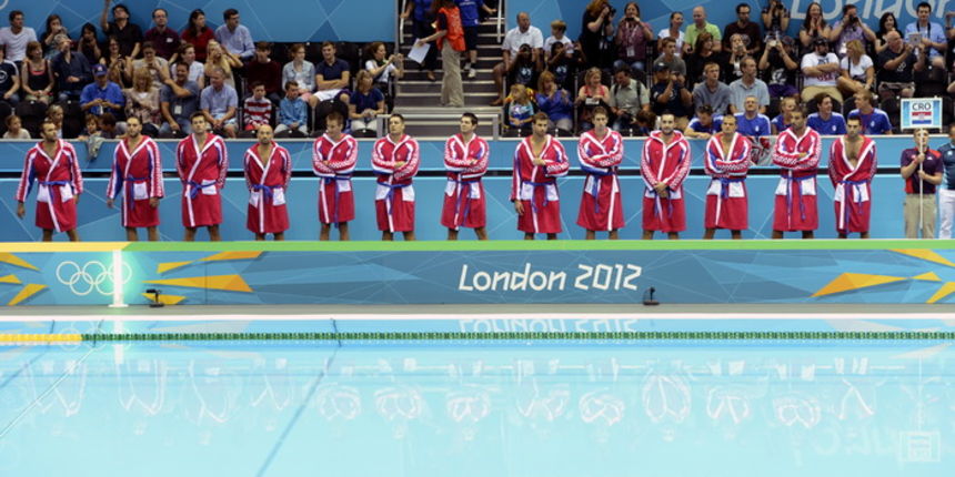 London, Velika Britanija, 290712.
Vaterpolo Arena.
Hrvatska muska vaterpolo reprezentacija igra utakmicu 1. kola u skupini A protiv Grcke tijekom Olimpijskih igara u Londonu.
Na fotografiji: detalj sa utakmice.
Foto: Drago Sopta / CROPIX London, Velika Britanija, 290712.
Vaterpolo Arena.
Hrvatska muska vaterpolo reprezentacija igra utakmicu 1. kola u skupini A protiv Grcke tijekom Olimpijskih igara u Londonu.
Na fotografiji: detalj sa utakmice.
Foto: Drago Sopta / CROPIX