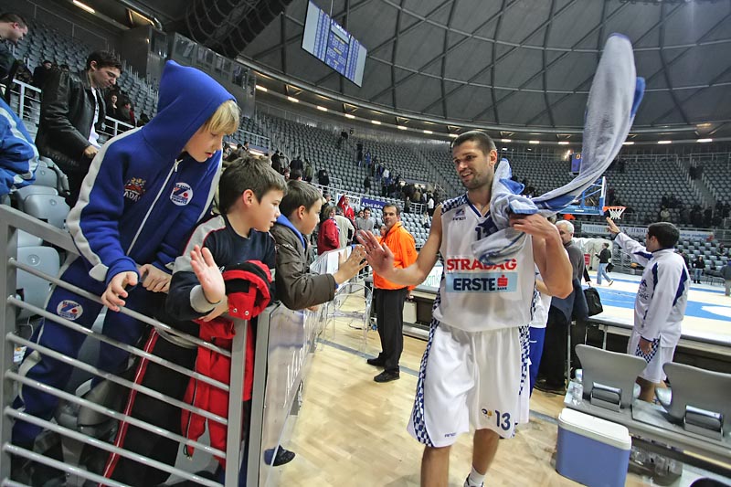 KK Zadar – KK Radnički (foto: Marin Gospić)
