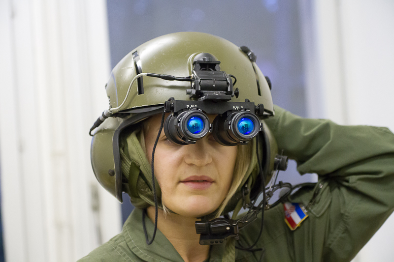 NVG letovi Eskadrile helikoptera u Zemuniku, foto: Darko Belančić NVG letovi Eskadrile helikoptera u Zemuniku, foto: Darko Belančić
