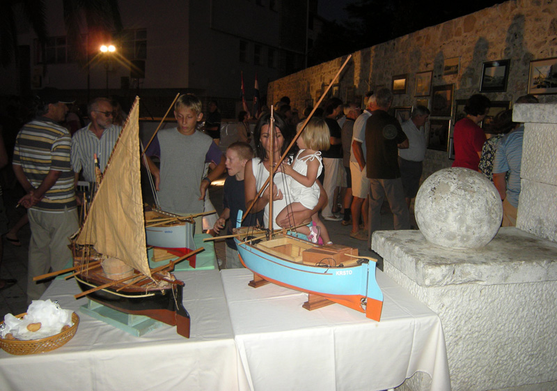 4. Večer folklora pod zvizdama 4. Večer folklora pod zvizdama