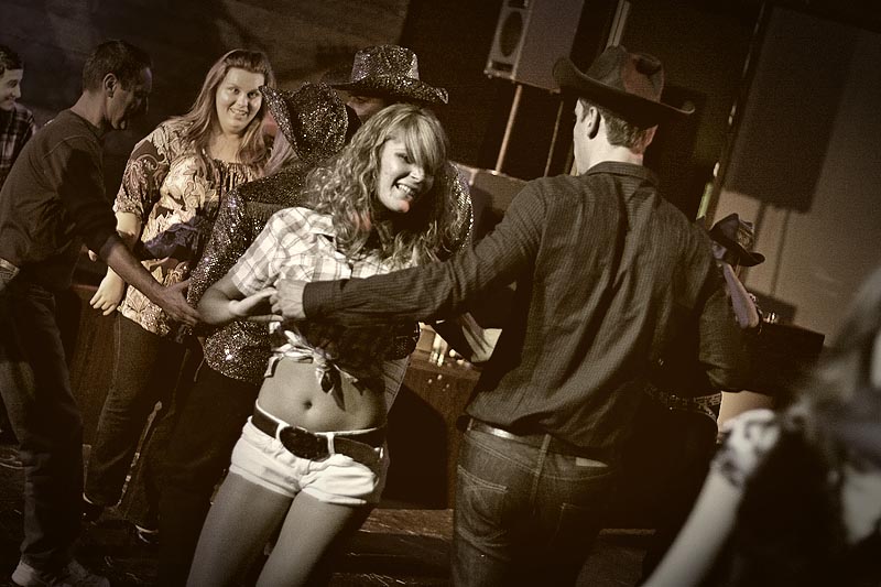 Country – western show u Arsenalu (foto: Marin Gospić)