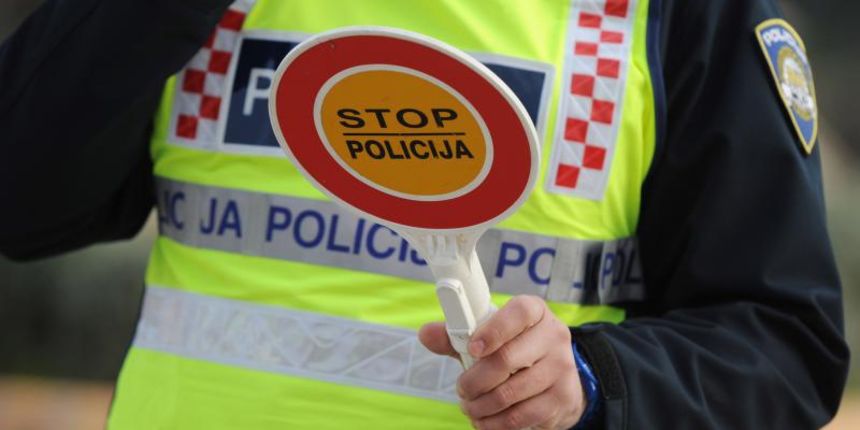 Policija – kontrola prometa, Photo: Hrvoje Jelavic/PIXSELL