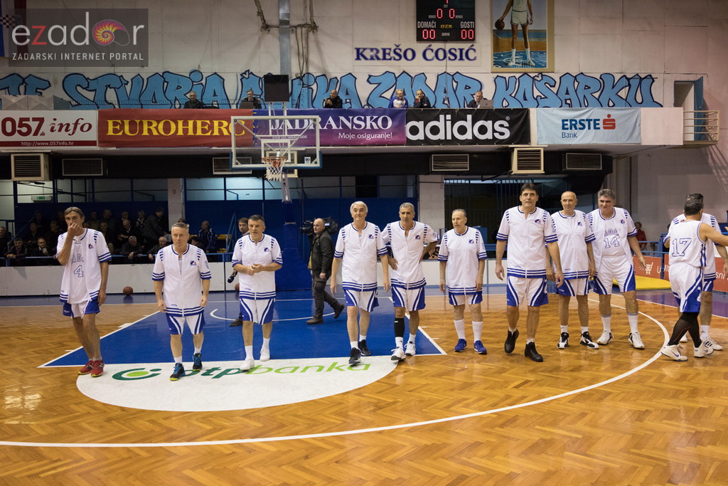 Fešta u povodu 80. rođendana Pina Giergie: Vetarani KK Zadar – Veterani KK Olimpija Fešta u povodu 80. rođendana Pina Giergie: Vetarani KK Zadar – Veterani KK Olimpija