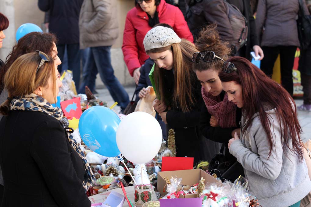 Vukovaru ZaDar na Narodnom trgu, foto: Iva Perinčić Vukovaru ZaDar na Narodnom trgu, foto: Iva Perinčić