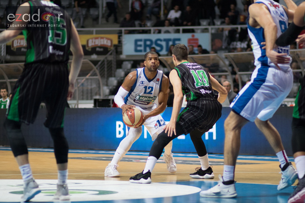 ABA liga, 11. kolo: KK Zadar – KK Petrol Olimpija 97-77. Joshua Bostic ABA liga, 11. kolo: KK Zadar – KK Petrol Olimpija 97-77. Joshua Bostic