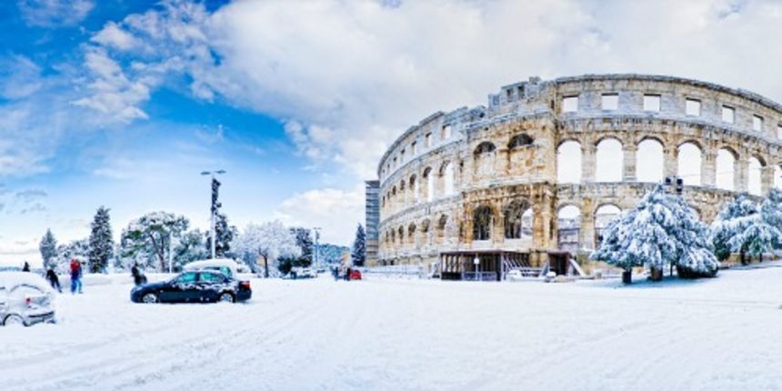 Pula, snijeg, foto:Foto: Nino Rašić (“Pula”); Zvonimir Barišin (“Snijeg”) Pula, snijeg, foto:Foto: Nino Rašić (“Pula”); Zvonimir Barišin (“Snijeg”)