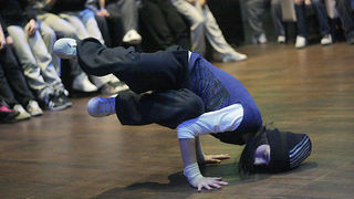 Image 1038867 (auto)