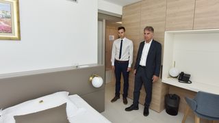 Ministar turizma Gari Cappelli obišao hotel u vlasništvu Dejana Lovrena