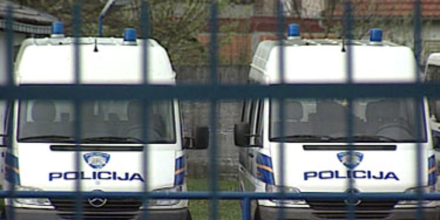 Policija (Foto: HTV) Policija (Foto: HTV)
