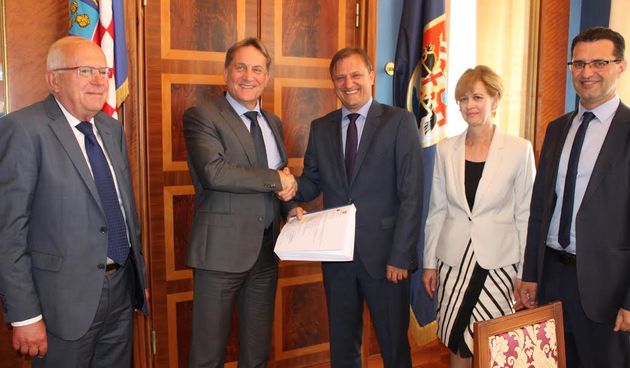 Održana službena primopredaja gradonačelničke dužnosti