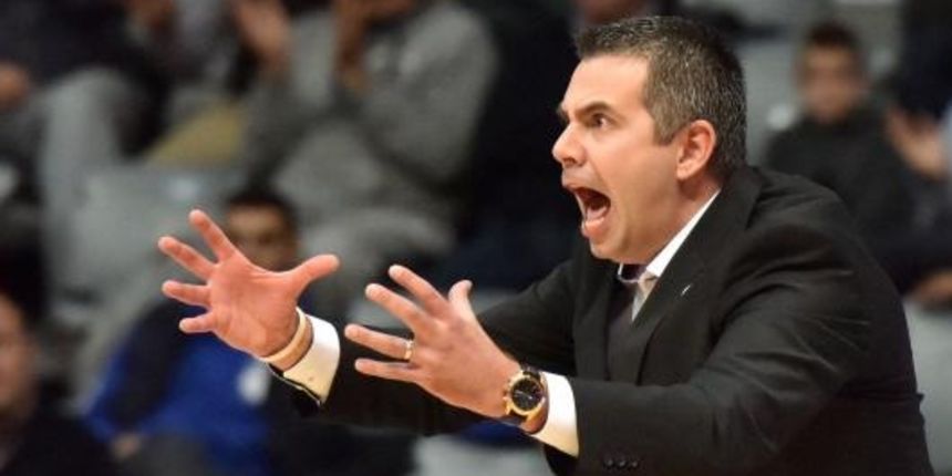 Ante Nazor i Mario Mandir. ABA liga, 6. kolo: KK Zadar – KK Tajfun 73-67, Foto: Dino Stanin/PIXSELL