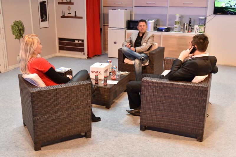 Image 380619 (auto) Image 380619 (auto)