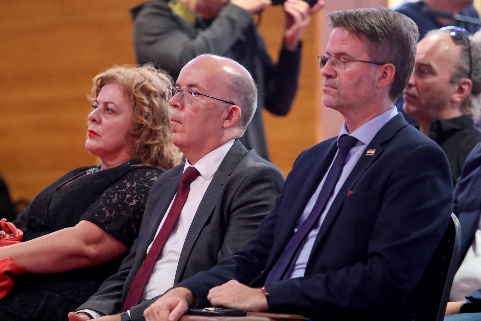 Dodijeljene plakete “Zlatna kuna” najuspješnijim tvrtkama u županiji