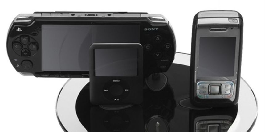 Univerzalni punjač (foto: bug.hr) Univerzalni punjač (foto: bug.hr)