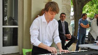 Zamjenik župana primio nagrađene učenike Zamjenik župana primio nagrađene učenike