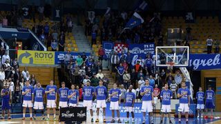 Zagreb – 7. kolo A-1 lige za prvaka, KK Cibona – KK Zadar 82-66. Photo: Goran Stanzl/PIXSELL Zagreb – 7. kolo A-1 lige za prvaka, KK Cibona – KK Zadar 82-66. Photo: Goran Stanzl/PIXSELL