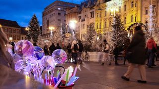 Zagrebački Advent na Trgu bana Jelačića