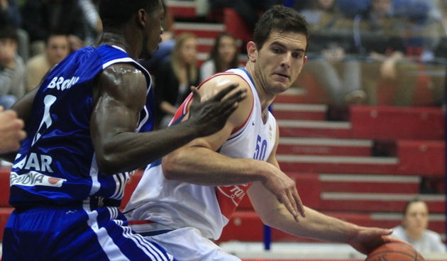 Zagreb, 250311.KC Drazen Petrovic.Kosarkaska utakmica, 2.kolo Liga za prvaka Cibona – Zadar.Na slici: Brandon Brown 15, Ante Krapic 50.Foto: Nenad Dugi / Cropix