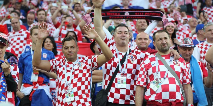 Kockice preplavile Kalinjingrad: Hrvati pokazali Rusima kako se navija