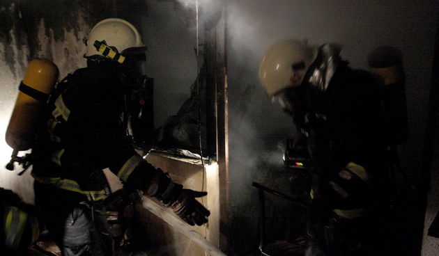 Makarska, 240111 Baska Voda, Promajna, Pozar koji je izbio u kotlovnici privatne kuce u mjestu Promajna oko 18 sati ugasili su brzom intervencijom vatrogasci DVD-a Baska Voda i Makarska. Uzrok pozara je za sada nepoznat a nastala je veca materijalna steta