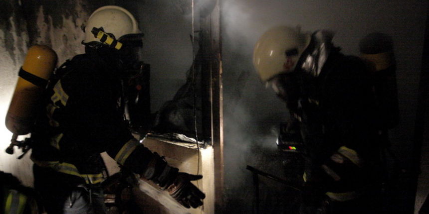 Makarska, 240111 Baska Voda, Promajna, Pozar koji je izbio u kotlovnici privatne kuce u mjestu Promajna oko 18 sati ugasili su brzom intervencijom vatrogasci DVD-a Baska Voda i Makarska. Uzrok pozara je za sada nepoznat a nastala je veca materijalna steta