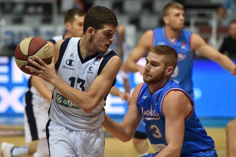 8. kolo ABA Lige, KK Zadar – KK Igokea Aleksandrovac 83-90. Photo: Dino Stanin/PIXSELL 8. kolo ABA Lige, KK Zadar – KK Igokea Aleksandrovac 83-90. Photo: Dino Stanin/PIXSELL