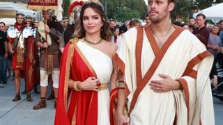 Severina i Robert Kurbaša u kostimima carice Priske i Dioklecijana prošetali Peristilom. Photo: Miranda Cikotić/PIXSELL