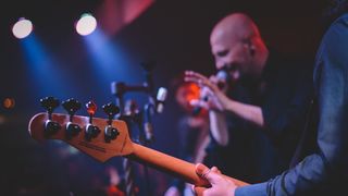 Urban & 4 u Q baru Urban & 4 u Q baru