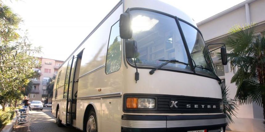 Gradska knjižnica Zadar. Bibliobus. Photo: Dino Stanin/PIXSELL Gradska knjižnica Zadar. Bibliobus. Photo: Dino Stanin/PIXSELL