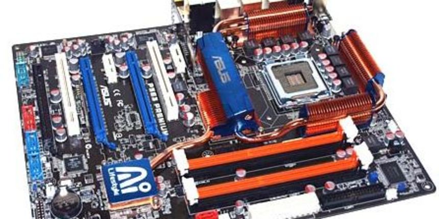 Asus matična ploča, foto: techgenie.com Asus matična ploča, foto: techgenie.com