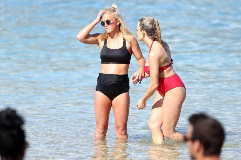 Zrće: Prvi dan Hideout festivala privukao nekoliko tisuća turista, Photo: Dalibor Urukalovic/PIXSELL Zrće: Prvi dan Hideout festivala privukao nekoliko tisuća turista, Photo: Dalibor Urukalovic/PIXSELL