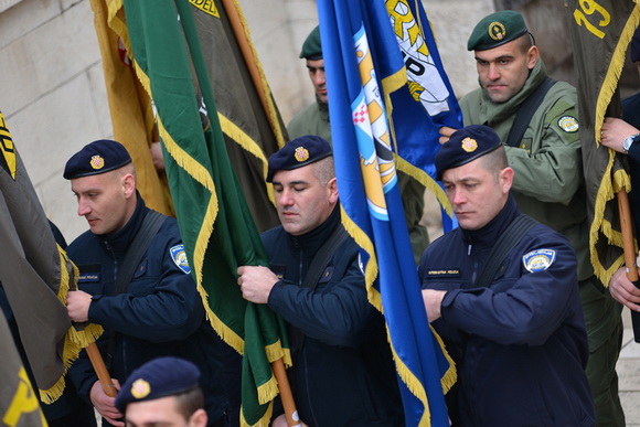 Svečani mimohod postrojbi u povodu proslave 23. obljetnice VRO Maslenica. Foto: Iva Perinčić